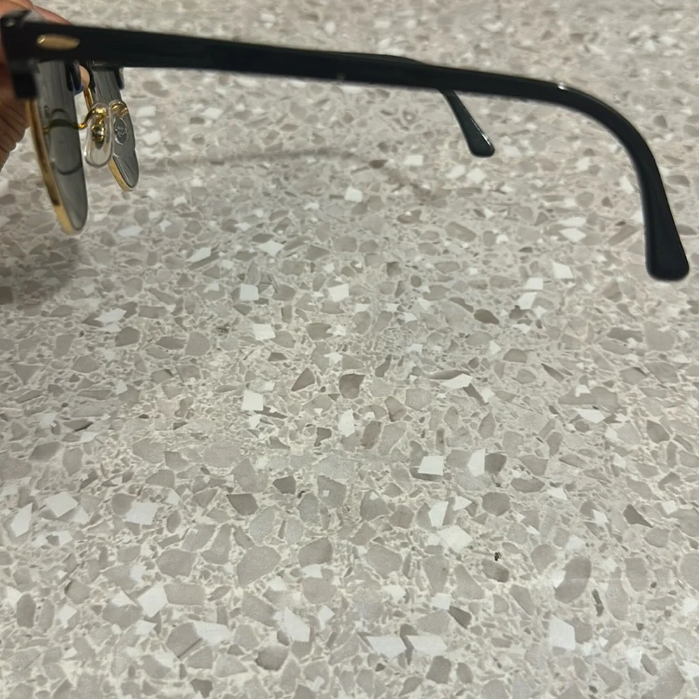 Ray BAN CLUBMASTER CLASSIC LIKE NEW ! UNISEX 
FITS FOR SMALL HEAD …lol - Picture 7 of 10